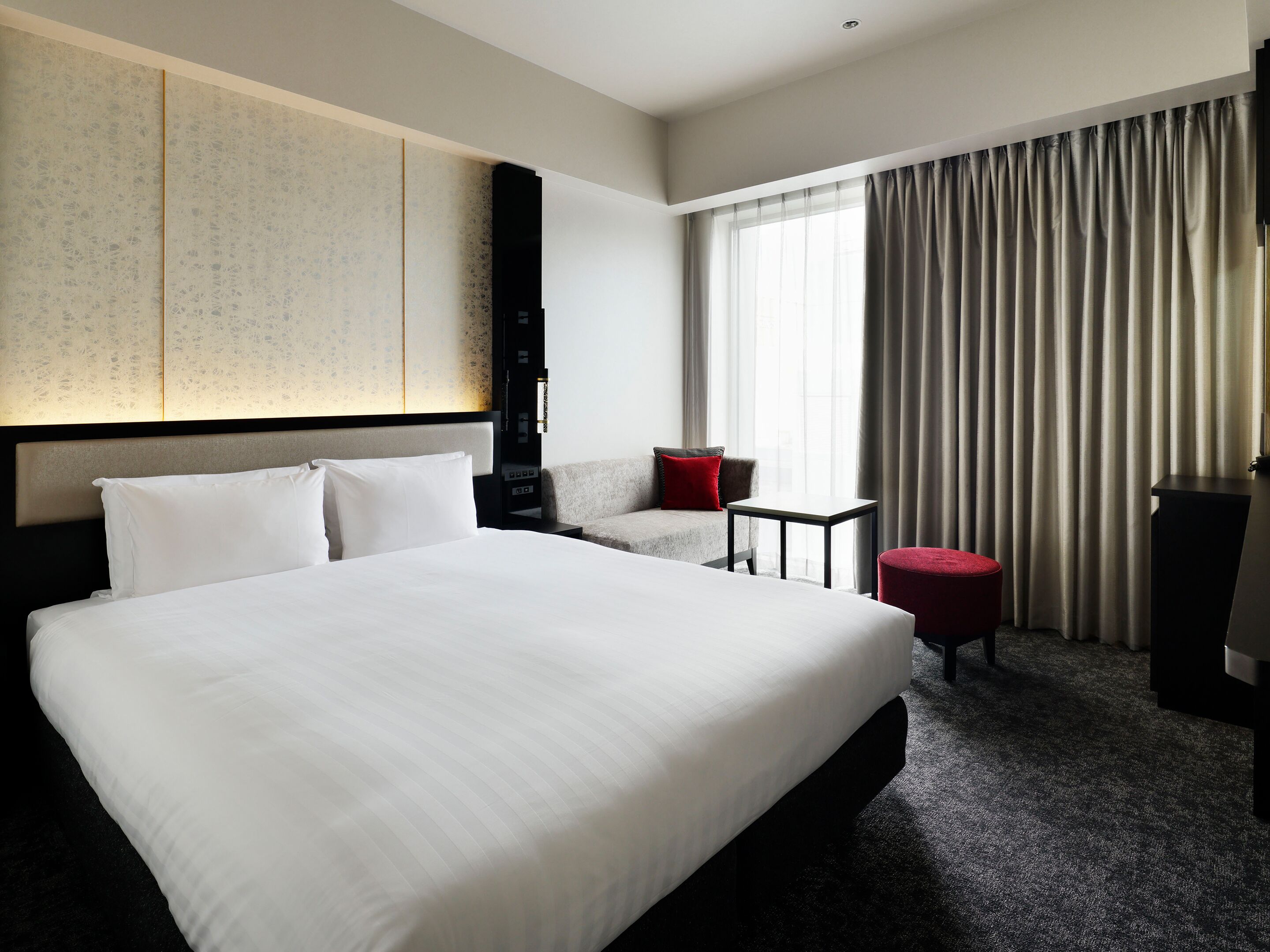 Kamar Standar, 1 Tempat Tidur Queen, Bebas Asap Rokok | Brankas, Wi-Fi gratis, dan seprai linen