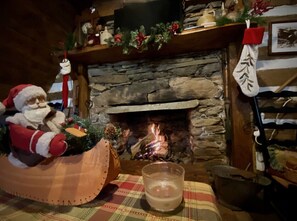 Interior - Rustic Cabin in the valley near the Smith River.  Pets Welcome! (Woolwine)