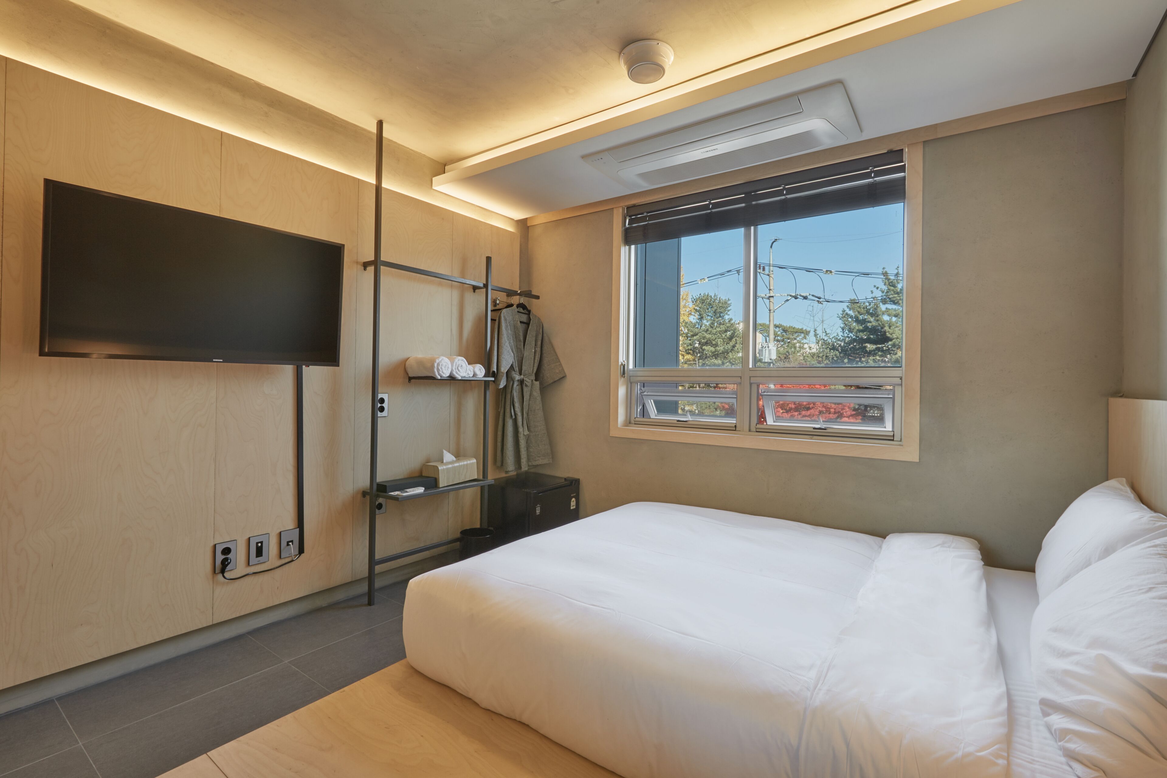 standard room | soundproofing, free wifi, bed sheets