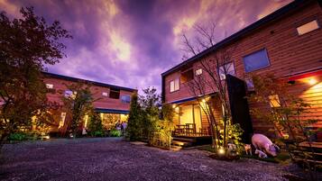 Front of property - evening/night