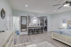 4 habitaciones, tabla de planchar con plancha y wifi gratis 