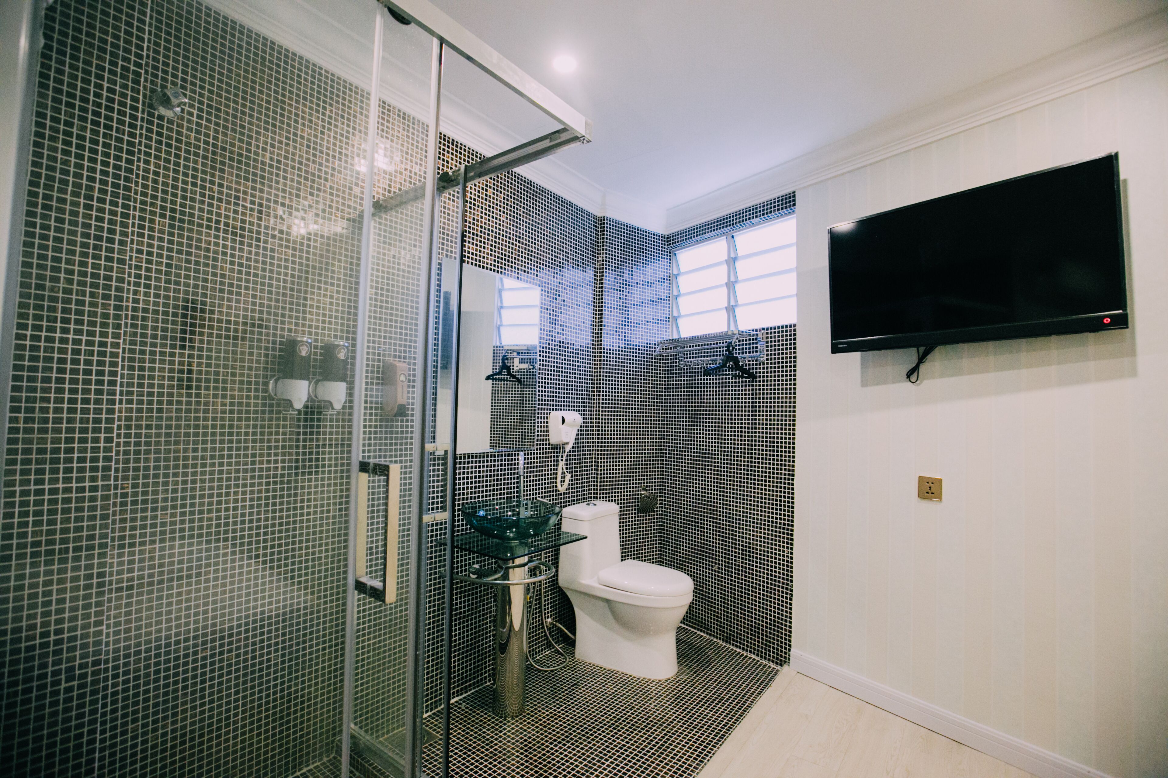 In-room safe, laptop workspace, blackout curtains, iron/ironing board