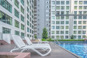 Sun deck - OYO Home 89458 Amazing 2br D'summit (Johor Bahru)