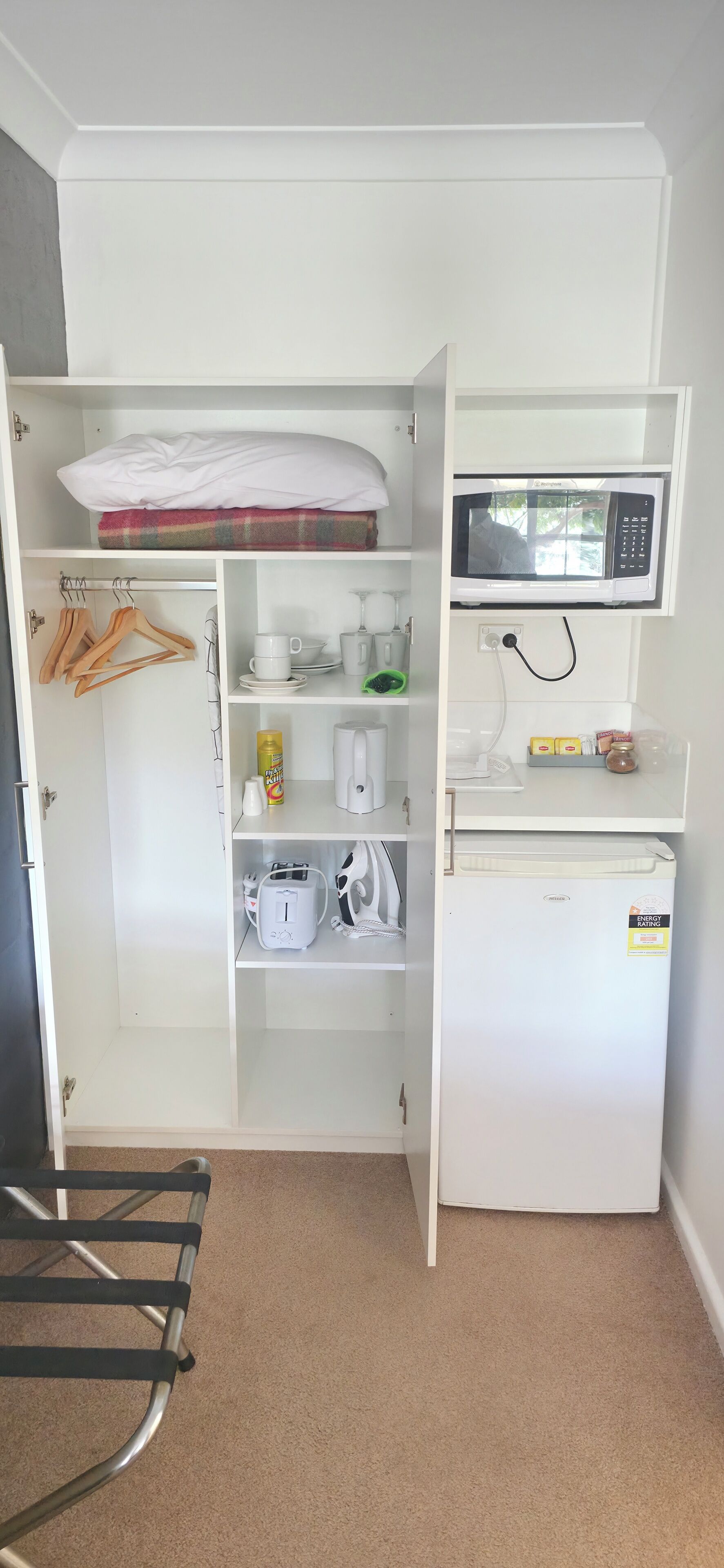 Fridge, microwave, espresso maker, electric kettle