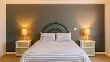 Double Room | Individually decorated, laptop workspace, soundproofing