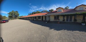Exterior - Motel Royal Tara (Binalong)