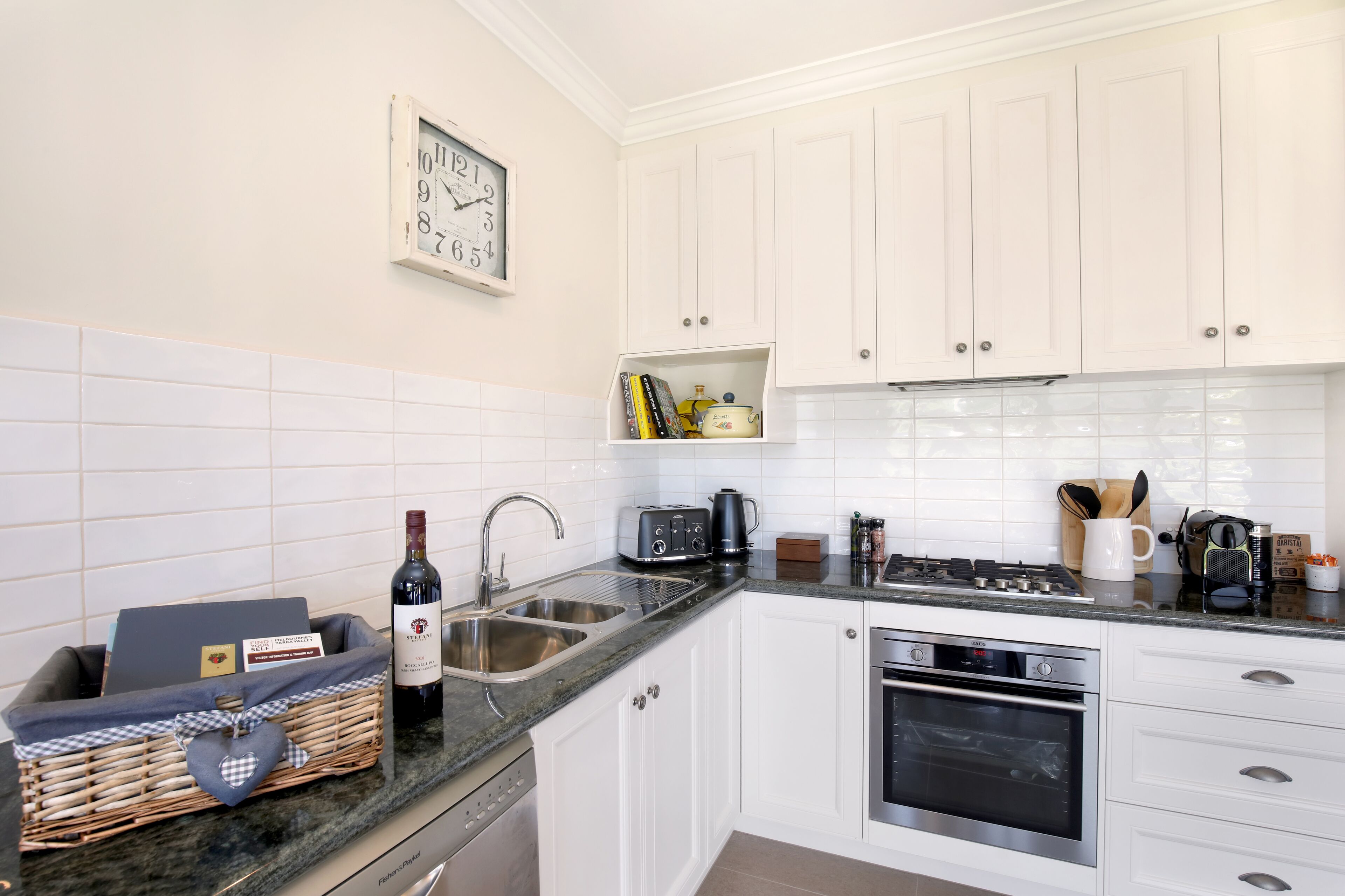 Red Oak Unit - Belaradah on Stefani Estate Vineyard