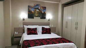 Deluxe Room | Desk, WiFi (free) - Hotel Spa Machupicchu (Tacna)