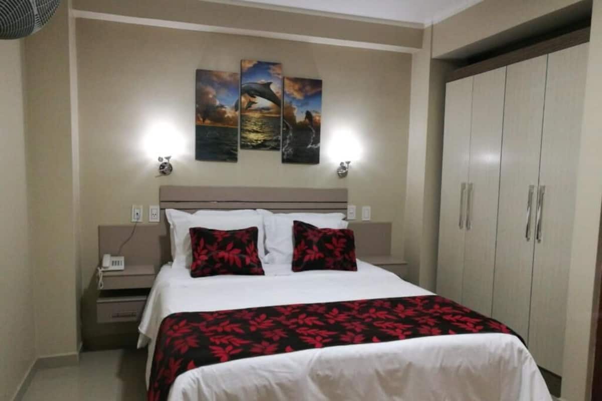 Quarto luxo | Escrivaninha, Wi-Fi de cortesia