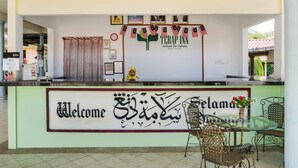 A reception area with a sign reading "Welcome" and "TERAP INN Nature for future Kuala Lumpur". - Hotel O Terap Inn Kuala Nerang (Kuala Nerang)