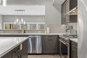 Fridge, microwave, oven, stovetop -  Summit Haven- private hot tub, luxe, view, group stay, 5BR, sleeps 12 -M2 (Canmore)