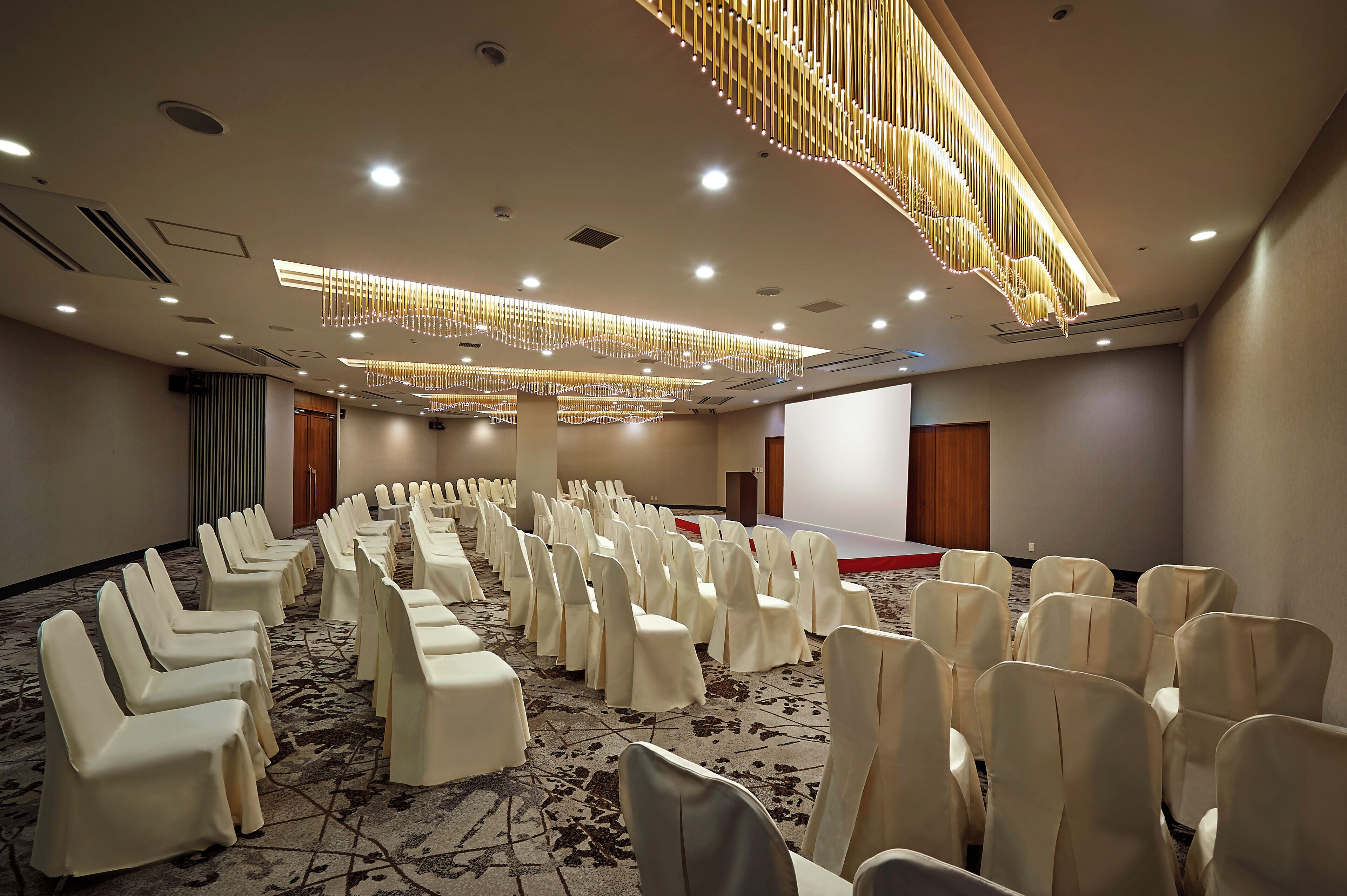 Banquet hall