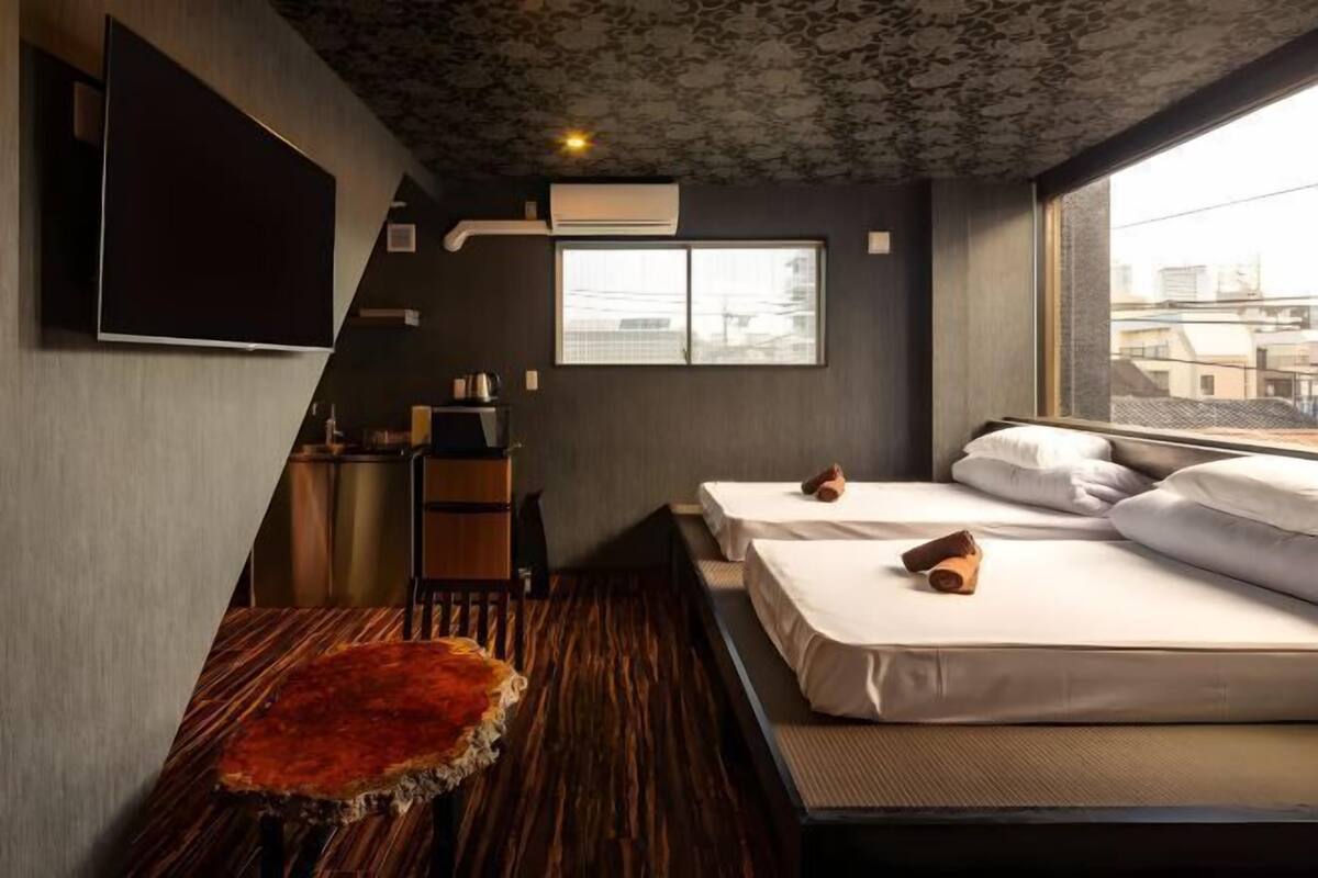 1 bedroom, WiFi (free), bed sheets
