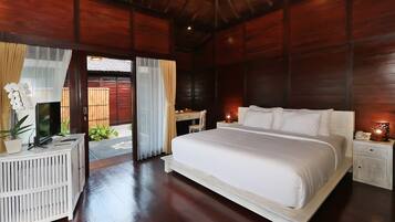 1 bedroom, in-room safe, WiFi, bed sheets