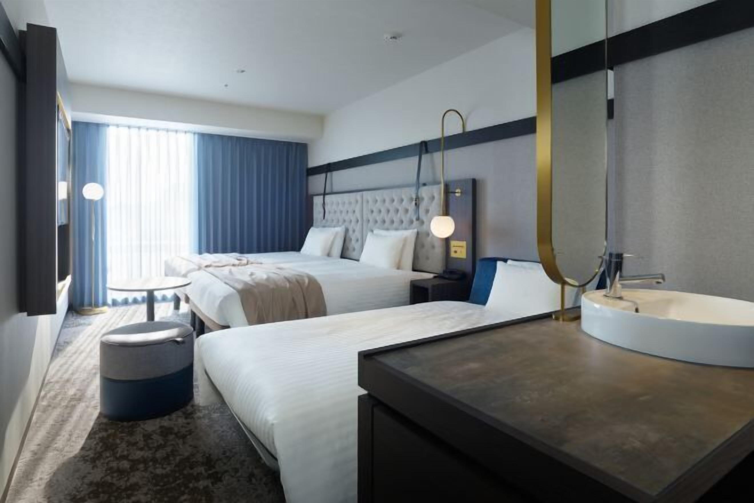 In-room safe, free WiFi, bed sheets