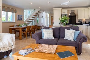 Interior - Trewhiddle Villa 8 -  a trewhiddle that sleeps 6 guests  in 3 bedrooms (Saint Austell)