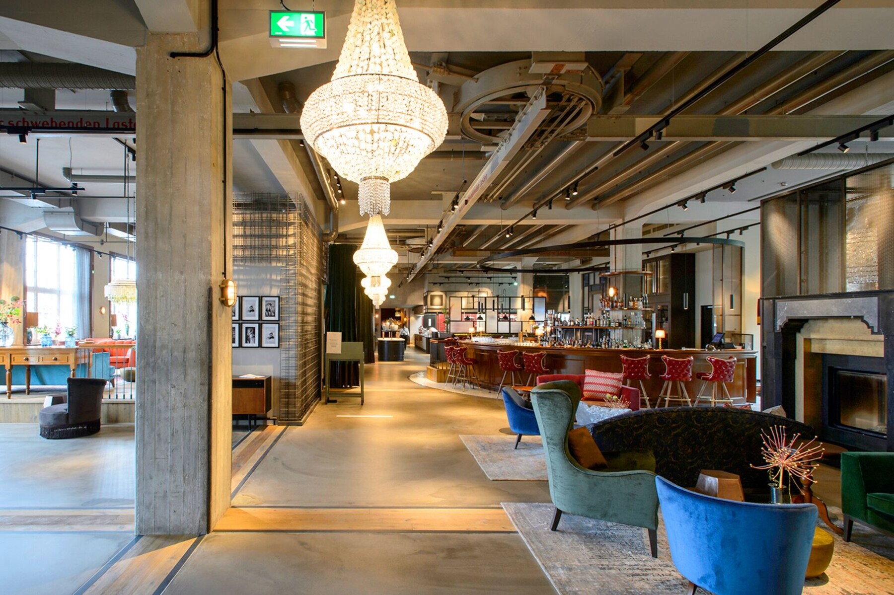 Lobby-Lounge