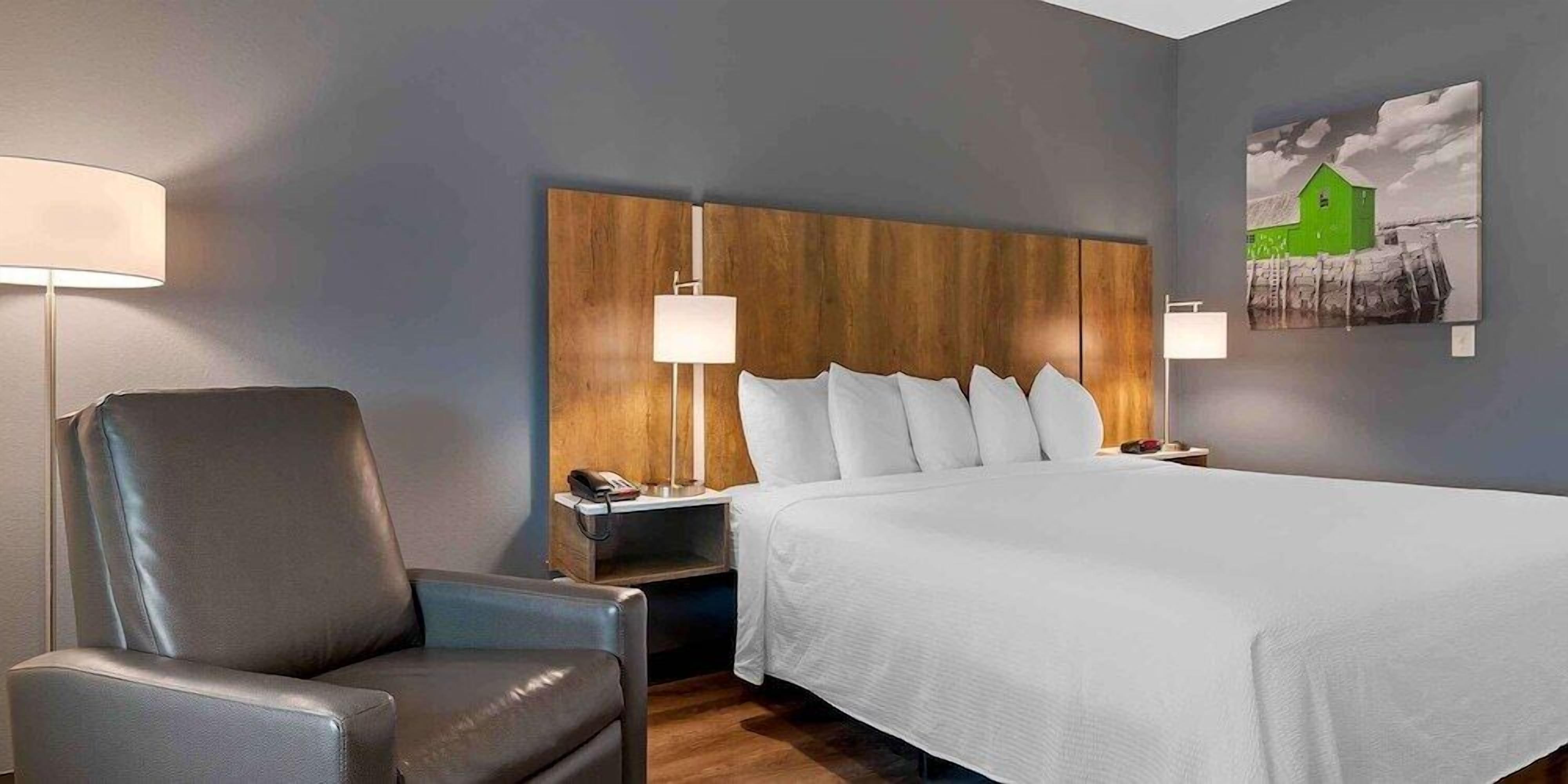 Premium bedding, desk, iron/ironing board, bed sheets