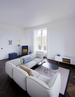 LED TV - A lews castle that sleeps 4 guests  in 0 bedrooms (Isle of Lewis)