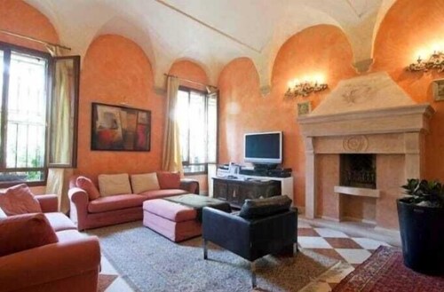 Prestigioso Palazzo in centro storico