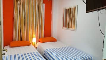 WiFi, bed sheets
