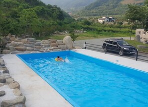Seasonal outdoor pool - Hadong Today Sun Hanok Traditional House (Hadong)