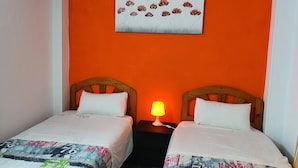 Kamar Twin, kamar mandi umum