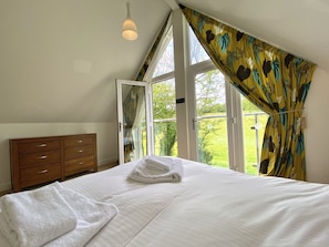 3 Schlafzimmer, Bügeleisen/Bügelbrett, WLAN