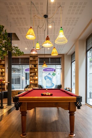 Billiards - Toc Hostel Granada (Granada)