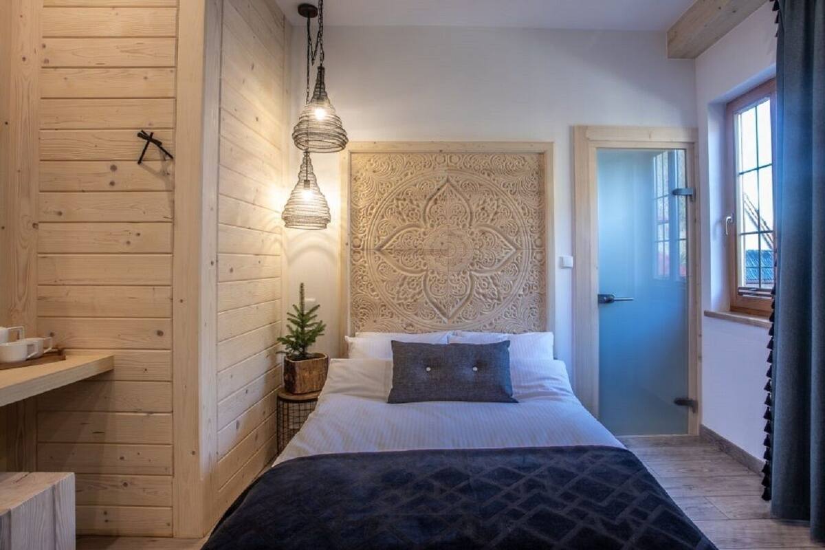 Design kamer (Niedzwiedzi) | Verduisterende gordijnen, een strijkplank/strijkijzer, gratis wifi