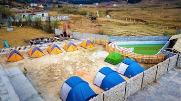 Seasonal outdoor pool