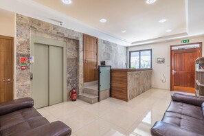 Lobby - Port View Guest House (Marsaxlokk)