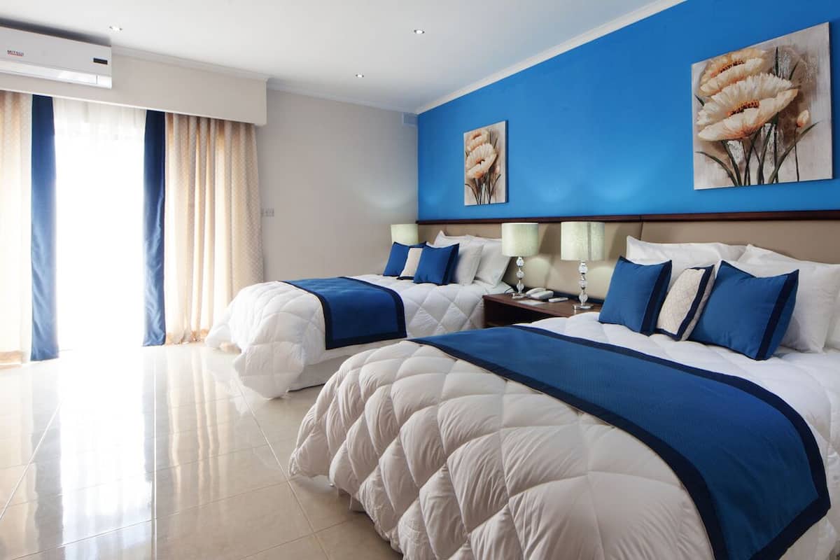 Quadruple Room, Sea View | In-room safe, desk, soundproofing, free WiFi