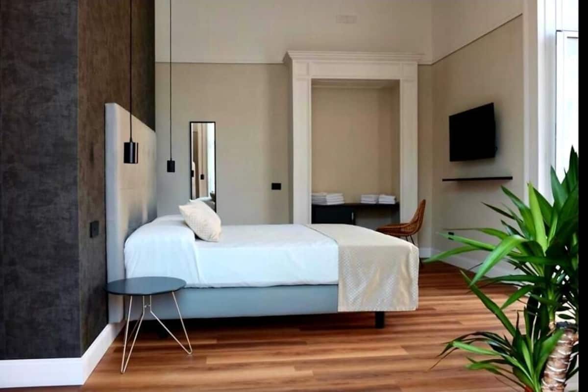 Junior Double Room, Balcony (5) | Down comforters, memory foam beds, minibar, in-room safe