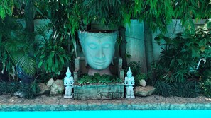 Outdoor pool - Le Prive Resort (Pattaya)