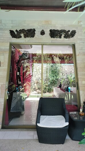 Deluxe Bungalow | Minibar, cortinas opacas, wifi gratis y ropa de cama