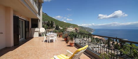 Appartement, 2 chambres | Terrasse/Patio