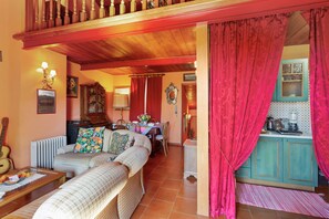 Apartment, 1 Schlafzimmer | Wohnzimmer | Flachbildfernseher