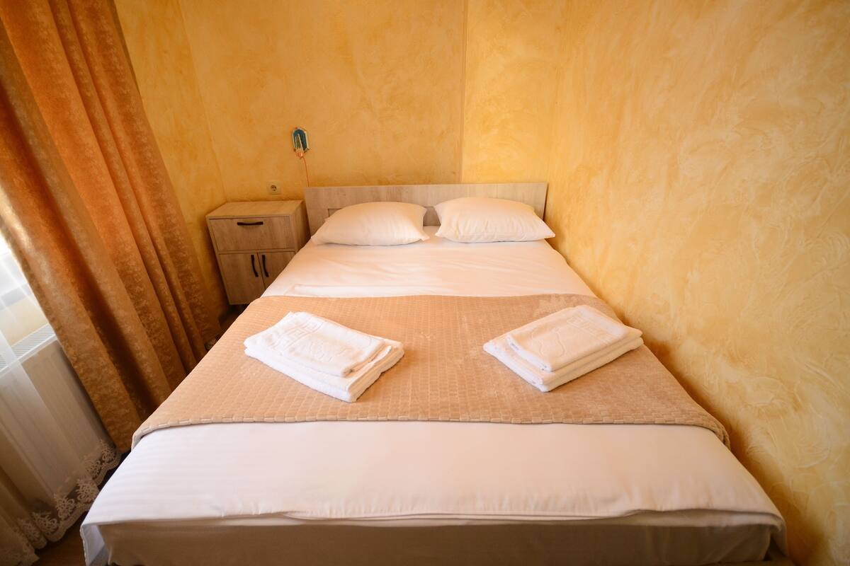 Appartement (42) | Système d’insonorisation, accès au Wi-Fi (inclus), literie fournie