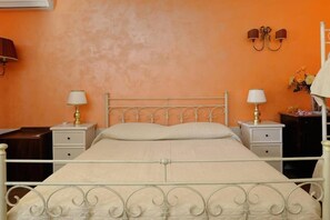 ตู้นิรภัยในห้องพัก, Wi-Fi ฟรี, ผ้าปูที่นอน, ทางสำหรับรถเข็น