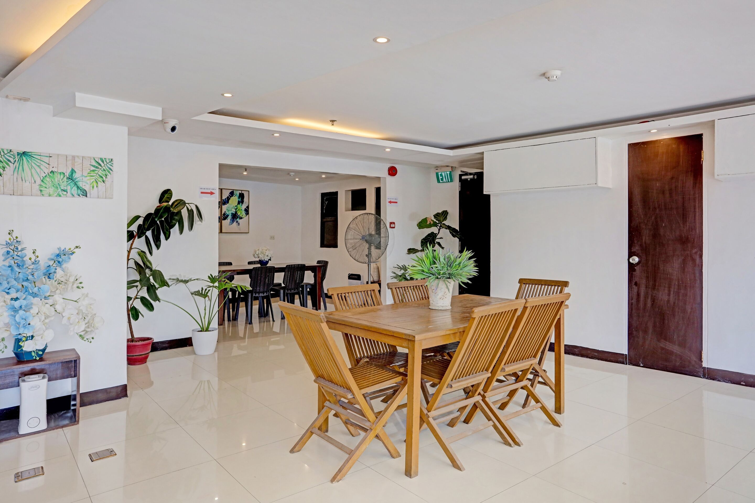 Photo - Super OYO Capital O 232 Nest Nano Suites Fort