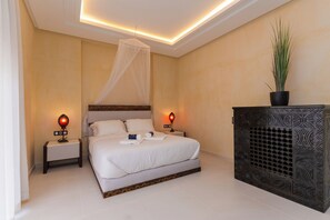 Apartment AGLOU (Ground floor) | 2 Schlafzimmer, kostenlose Babybetten, Reisekinderbett, Zustellbetten
