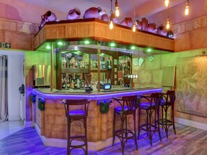 Bar (on property) - Empire Hotel (Leicester)