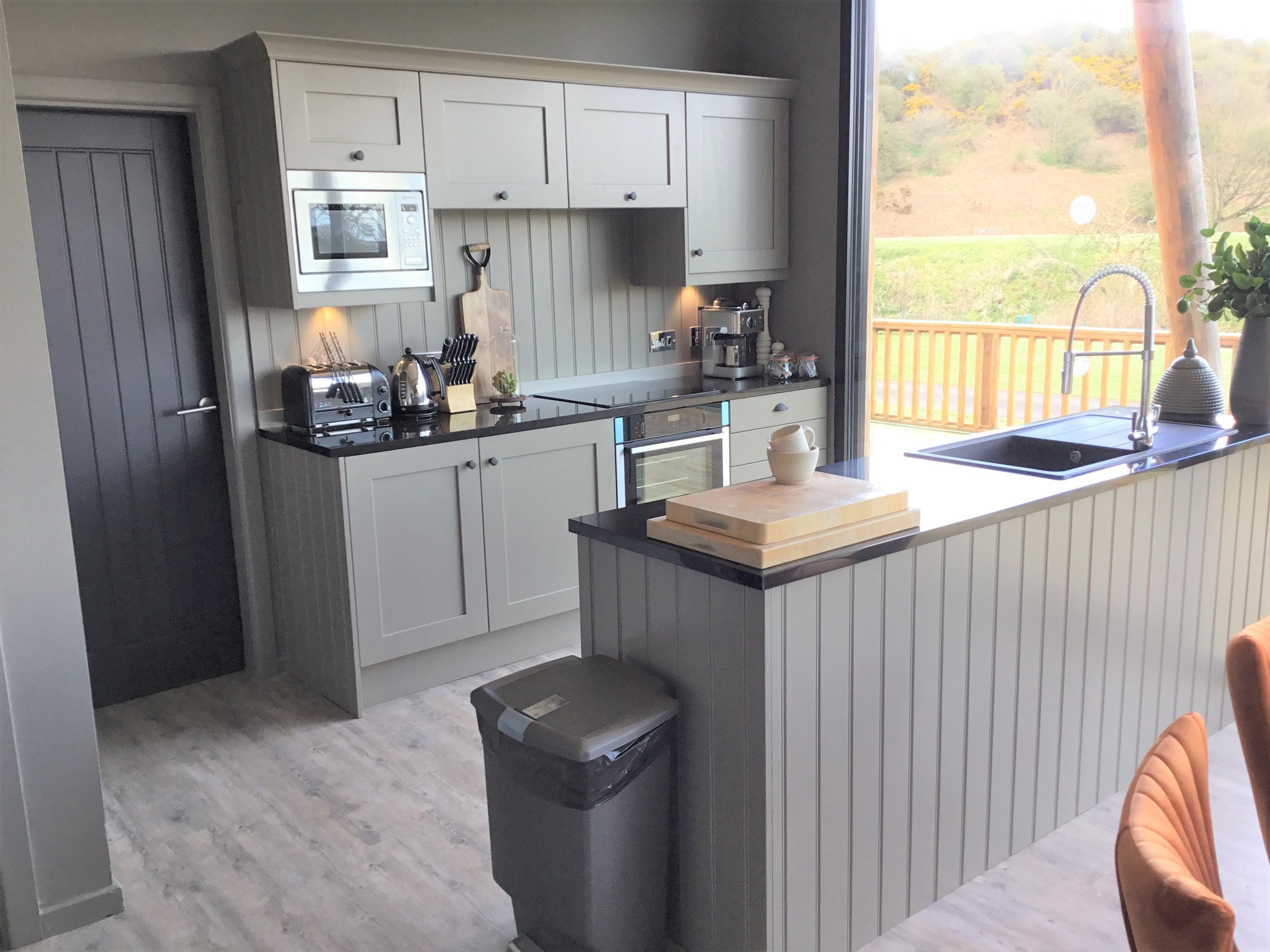 Microwave, oven, dishwasher