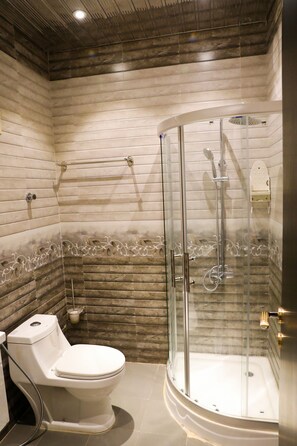 淋浴設備、毛巾