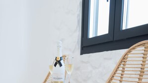 Leilighet – deluxe, spabadekar, byutsikt | Balkong