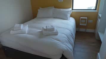 2 habitaciones, tabla de planchar con plancha y wifi
