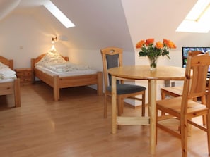 1 Schlafzimmer, Internetzugang