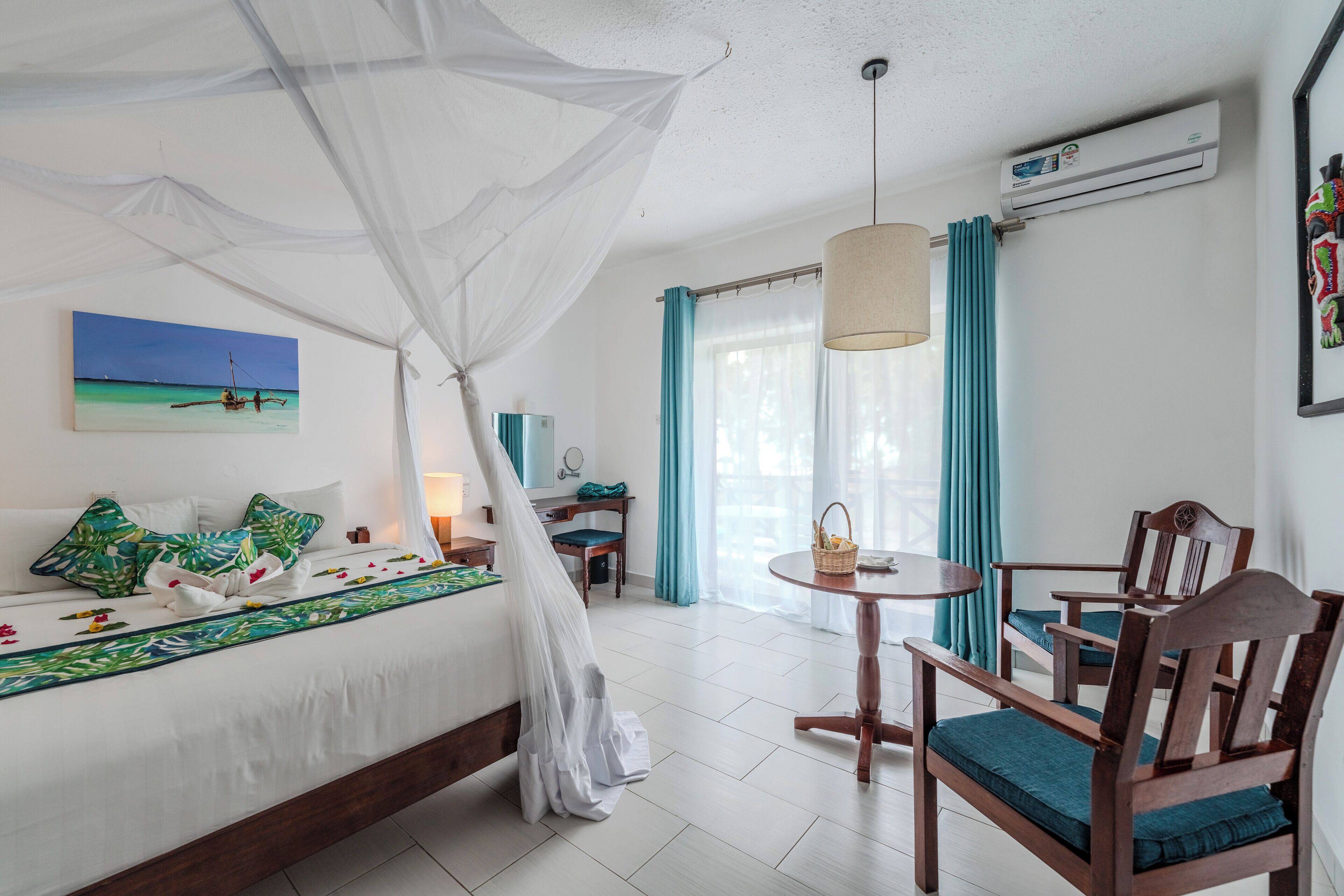 classic double or twin with balcony | 1 bedroom, in-room safe, desk, free cots/infant beds