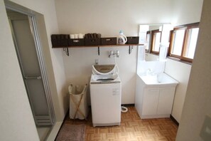 Hair dryer, towels - Japanesestyle house 2Subway Sta1min2 - Moon college Fukuya / Sapporo Hokkaidō (7-1-14Tsukisamu Chuodori)
